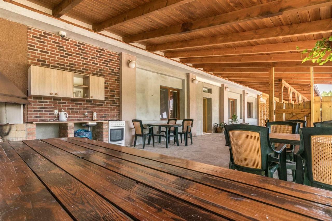 Restaurace penzion Pod Šumárníkem Tvarozna Lhota Exteriér fotografie