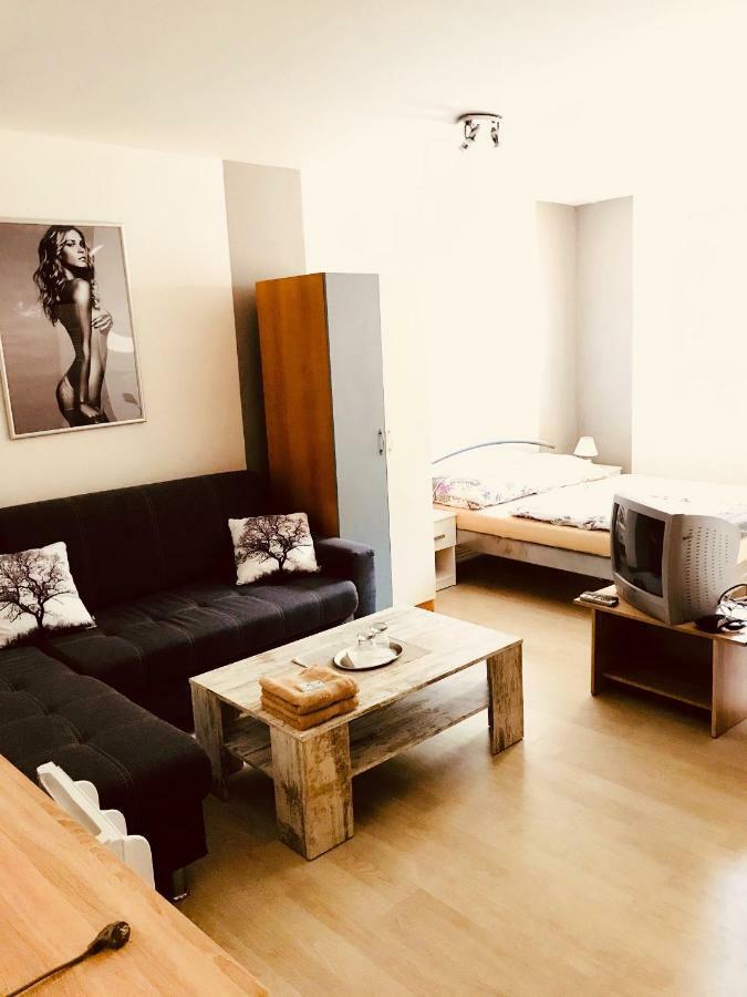 Restaurace penzion Pod Šumárníkem Tvarozna Lhota Exteriér fotografie